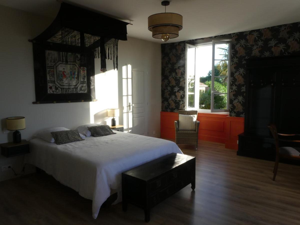 Les Jardins De Xanton Hotel Buitenkant foto
